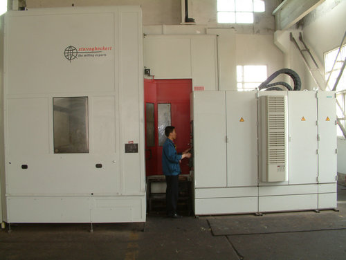 德國?？铺嘏P式加工中心